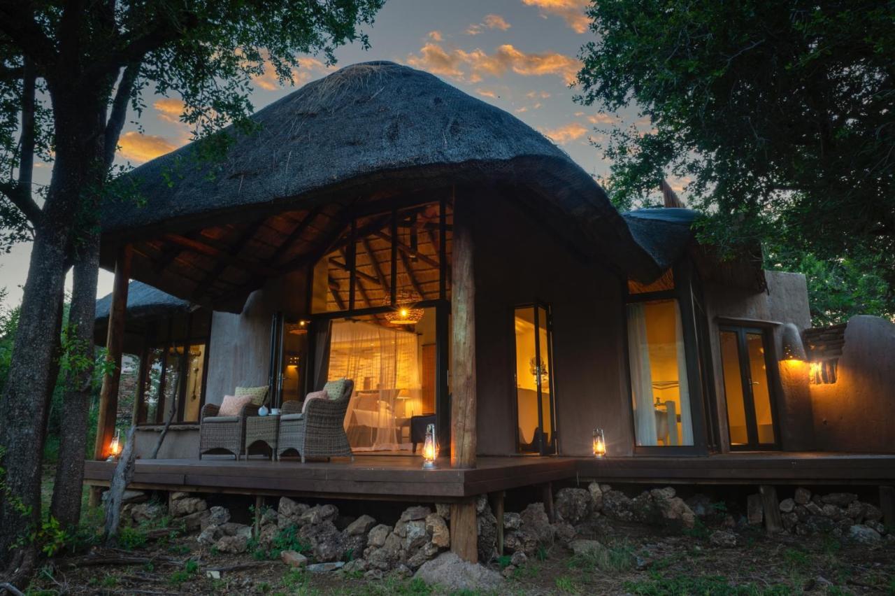 Impodimo Game Lodge Madikwe Game Reserve Exterior photo