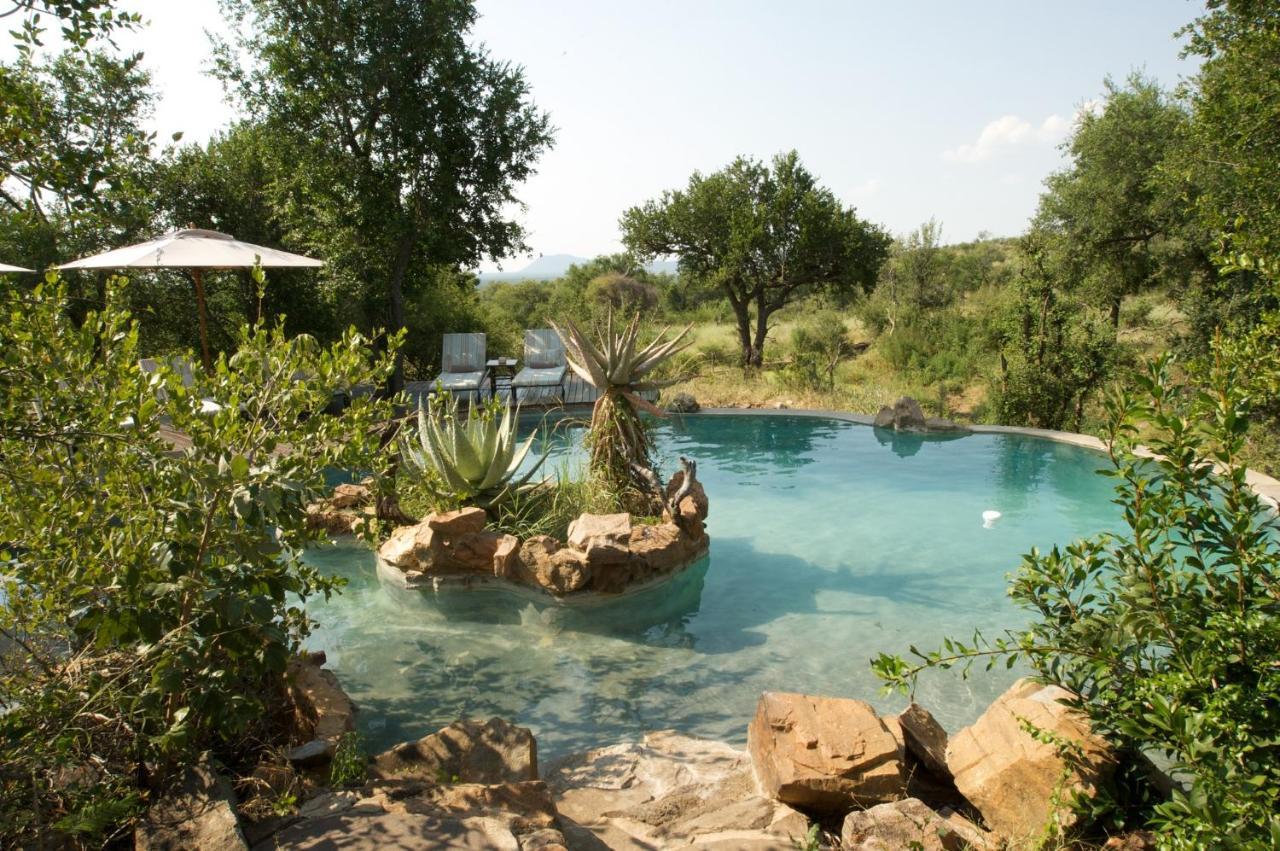 Impodimo Game Lodge Madikwe Game Reserve Exterior photo